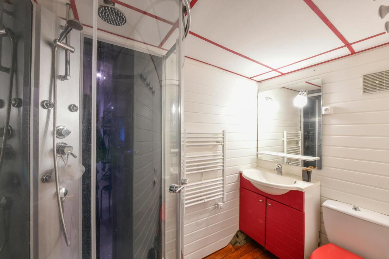 Studio Idealement Situe Cauterets Luaran gambar