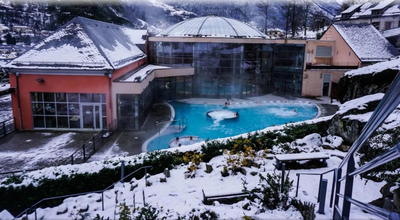 Studio Idealement Situe Cauterets Luaran gambar